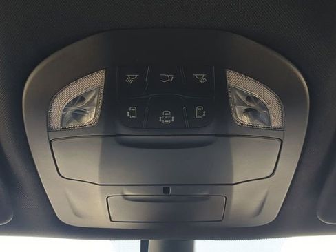 New 2026 Chrysler Voyager LX image 24