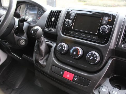 Used 2018 RAM ProMaster 2500 w/ Mopar Trailer Tow Group image 17