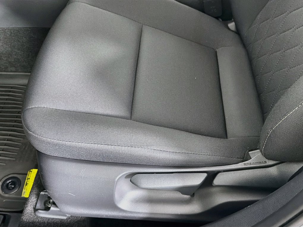 Used 2026 Toyota Corolla LE FWD image 26