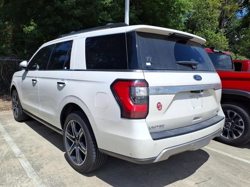Used 2019 Ford Expedition Limited w/ Texas Edition Package RWD image 2