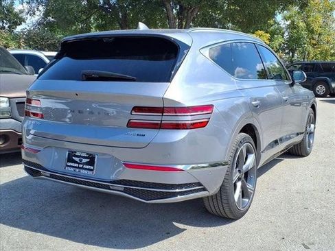 New 2025 Genesis GV80 3.5T Prestige image 3