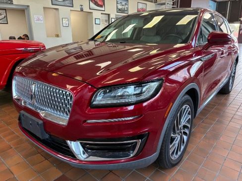 Used 2019 Lincoln Nautilus Reserve AWD/4WD image 8