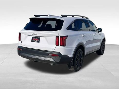 Used 2023 Kia Sorento SX Prestige image 9