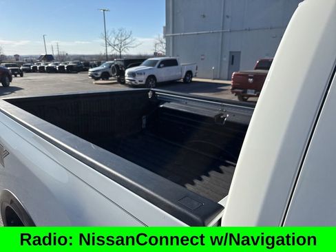Used 2024 Nissan Titan PRO-4X w/ Pro-4x Convenience Package image 6