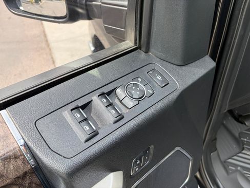 Used 2019 Ford F350 Lariat w/ Lariat Ultimate Package AWD/4WD image 10