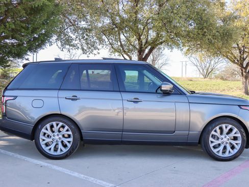 Used 2018 Land Rover Range Rover HSE AWD/4WD image 8