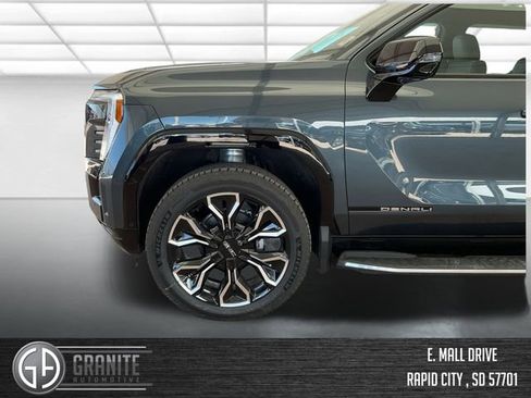 New 2025 GMC Sierra EV Denali AWD/4WD image 13