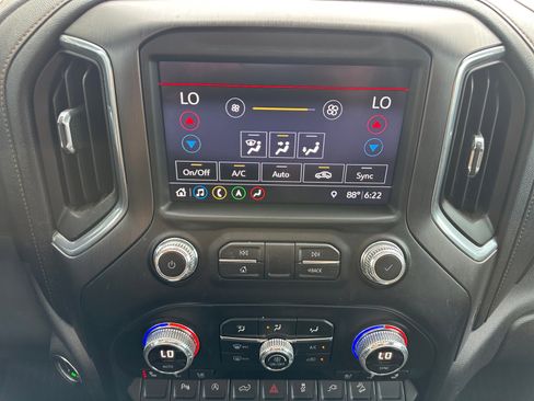 Used 2019 GMC Sierra 1500 AT4 w/ Off Road Performance Package AWD/4WD image 18