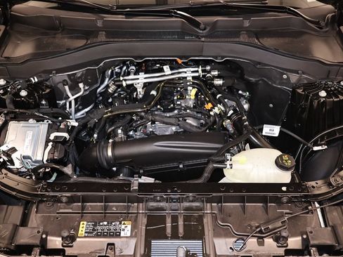 New 2026 Ford Explorer Active AWD/4WD image 36