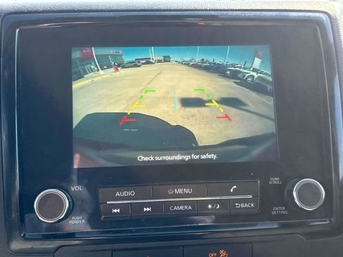 Used 2023 Nissan Frontier SV w/ SV Convenience Package image 31