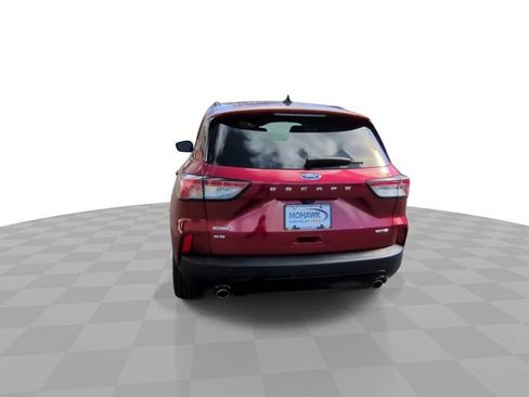 Used 2021 Ford Escape SE w/ SE Sport Appearance Package image 7