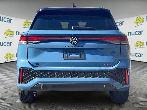 New 2026 Volkswagen Tiguan SE R-Line image 6