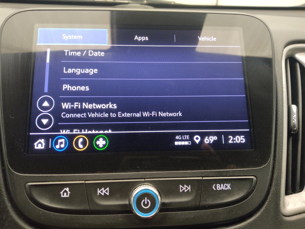 Used 2023 Chevrolet Malibu LS FWD image 25