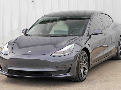 Used 2022 Tesla Model 3 image 47