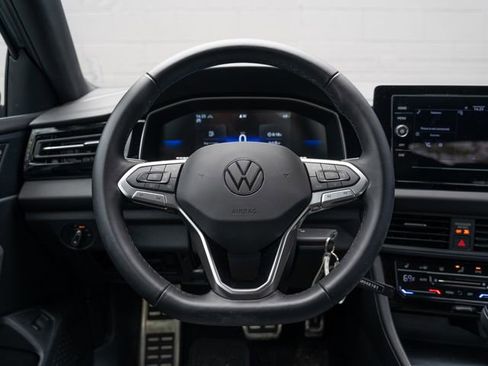 Used 2025 Volkswagen Jetta Sport FWD image 23