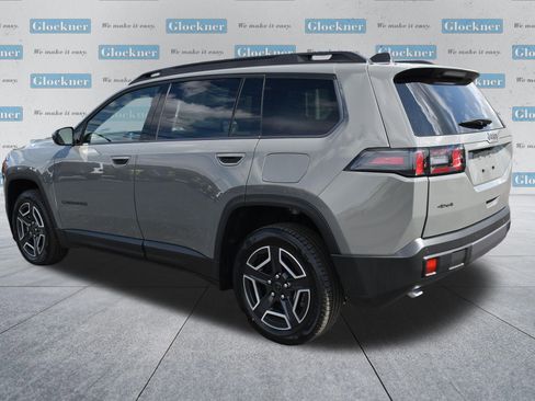 New 2026 Jeep Cherokee Laredo AWD/4WD image 8
