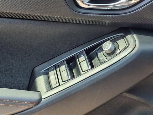 New 2025 Subaru Crosstrek 2.5i Limited w/ Crosstrek Mirror Package image 39