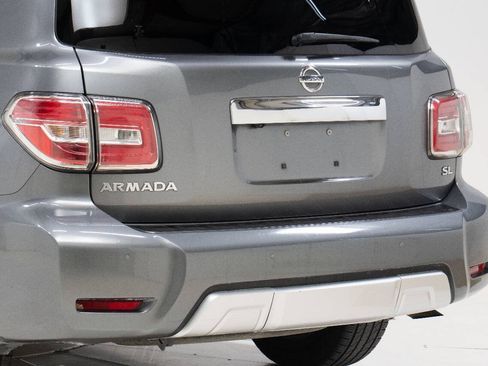 Used 2017 Nissan Armada SL RWD image 11