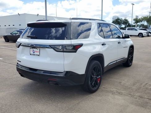 Used 2019 Chevrolet Traverse Premier w/ Redline Edition FWD image 4
