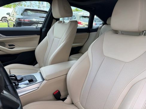 Certified 2022 BMW 430i Gran Coupe w/ M Sport Package RWD image 12