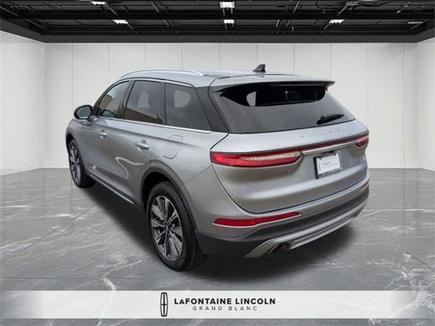 Certified 2022 Lincoln Corsair Reserve w/ Elements Package image 3