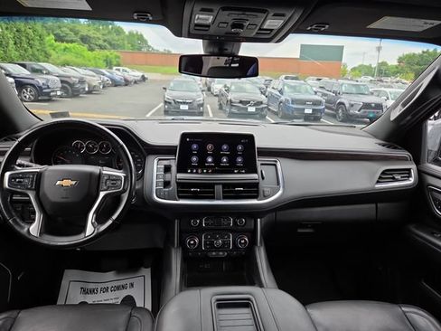 Used 2021 Chevrolet Tahoe LT w/ LT Signature Package AWD/4WD image 10
