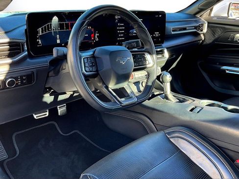 Used 2024 Ford Mustang GT Premium image 10