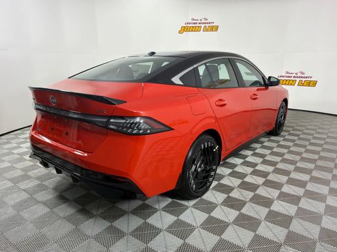 New 2026 Nissan Sentra SR w/ Floor Mat Package image 7