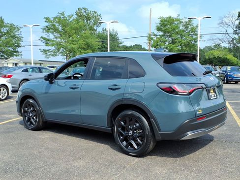 Used 2024 Honda HR-V Sport image 9