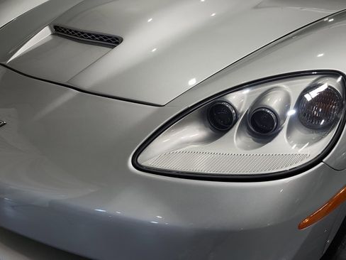 Used 2007 Chevrolet Corvette Coupe RWD image 23