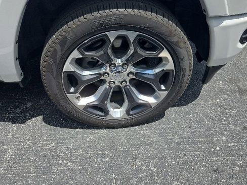 Used 2023 RAM 1500 Limited AWD/4WD image 4