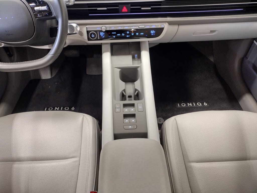 Certified 2023 Hyundai Ioniq 6 SEL w/ Cargo Package RWD image 41