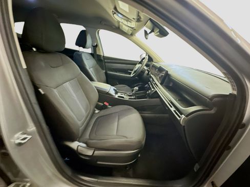 Used 2025 Hyundai Tucson SEL AWD/4WD image 32