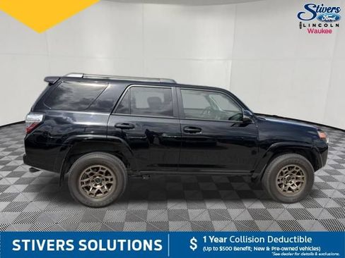 Used 2023 Toyota 4Runner 40th Anniversary SE AWD/4WD image 5