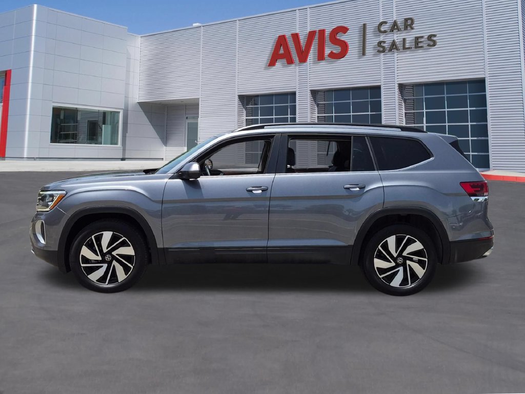 Used 2025 Volkswagen Atlas SE AWD/4WD image 10