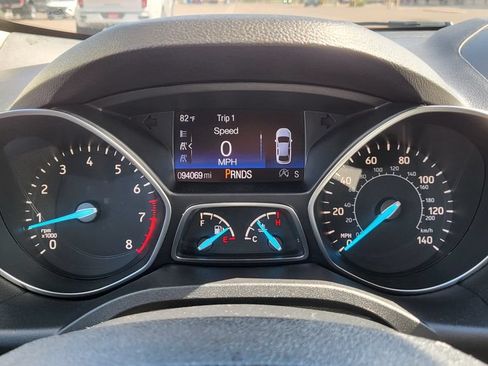 Used 2017 Ford Escape SE w/ Equipment Group 201A AWD/4WD image 31