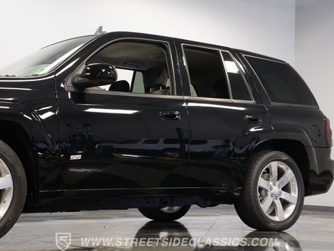 Used 2007 Chevrolet TrailBlazer SS image 22