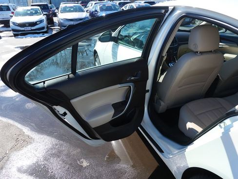 Used 2014 Buick Regal AWD image 25