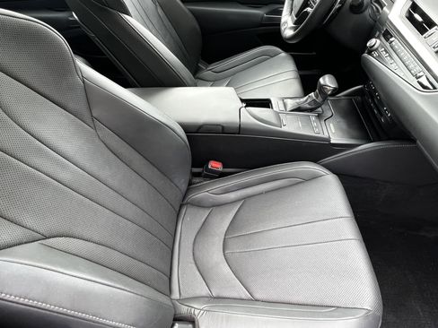 Used 2021 Lexus ES 350 F Sport w/ Accessory Package 2 FWD image 44