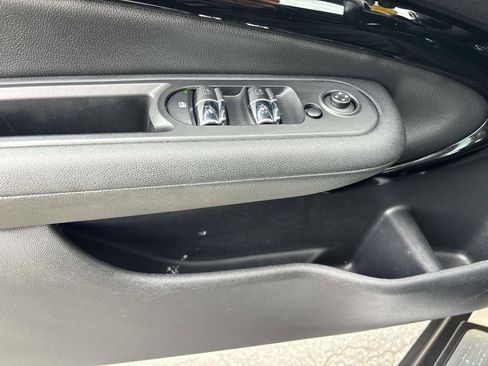 Used 2019 MINI Cooper Clubman ALL4 image 16