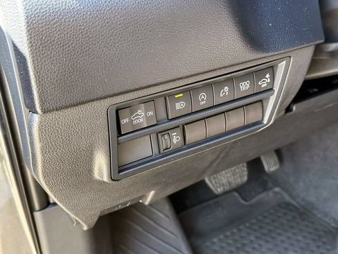 Used 2024 Toyota Tundra SR5 w/ SR5 Convenience Package AWD/4WD image 22
