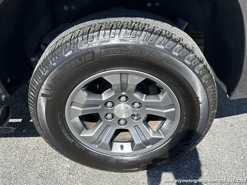 Used 2017 Chevrolet Tahoe LT AWD/4WD image 10