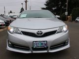 Used 2014 Toyota Camry SE image 2