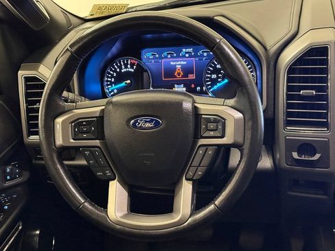 Used 2021 Ford Expedition XLT RWD image 14