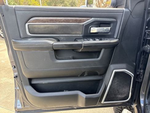 Used 2020 RAM 2500 Laramie image 16