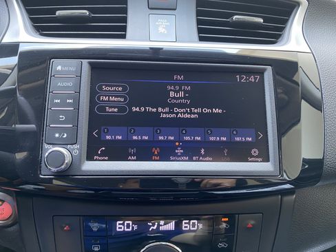 Used 2019 Nissan Sentra SV FWD image 23