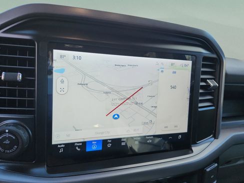 New 2025 Ford F150 Lightning XLT image 27