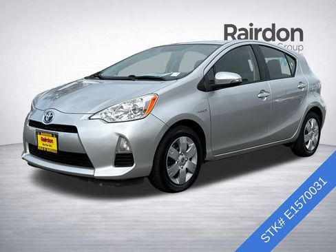 Used 2014 Toyota Prius C Two FWD image 3