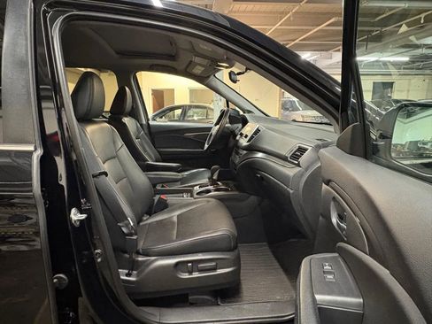 Used 2019 Honda Ridgeline RTL image 21