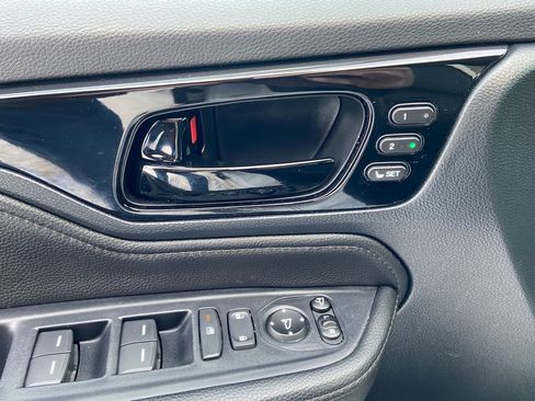 Used 2023 Honda Odyssey Elite image 13